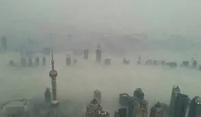 國務院官員承認，霧霾天氣處理不好會導致社會問題（網絡圖片）