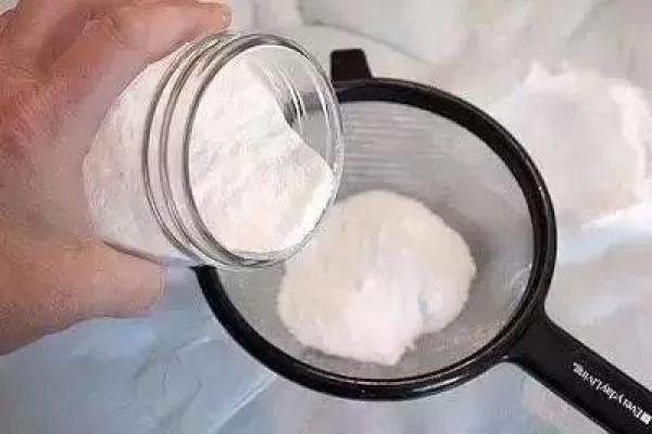 教你一招轻松快速清洁床垫 很实用哦!