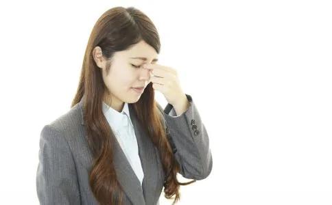 按摩五个穴位 帮助上班族缓解眼睛疲劳