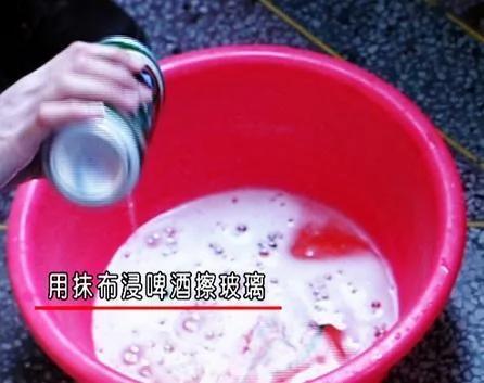 土方法 窗户铮亮半年都不用再擦