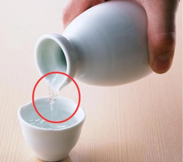 土方法 窗户铮亮半年都不用再擦