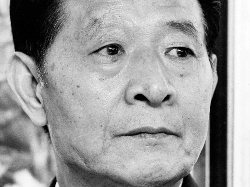 邓力群否认篡改胡耀邦检讨书 赵紫阳追查结新仇