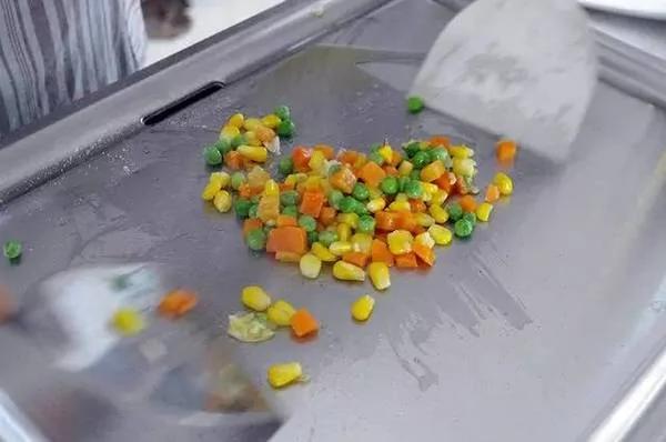 没想到方便面是这么来的!你还想吃吗?