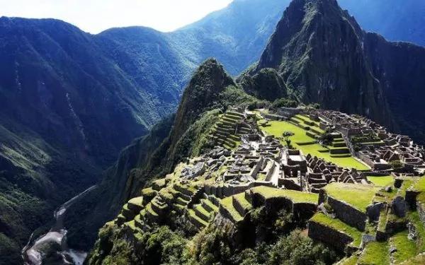 世界十大美景 其中一个景点至今无人敢去!