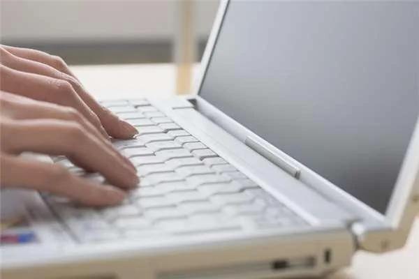 一学生用12元买下Google网域 最后谷歌...