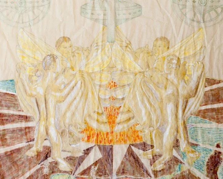 男子在垃圾桶找到古老盒子 打开後不小心发现「UFO接触日记」设计图惊人!