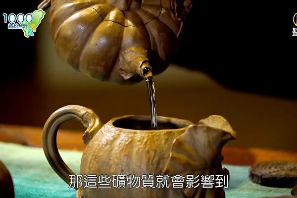 超拟真手捏陶台湾壶 茶壶内涵新思维