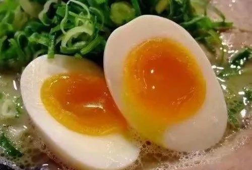五种隔夜菜 千万别再吃了!