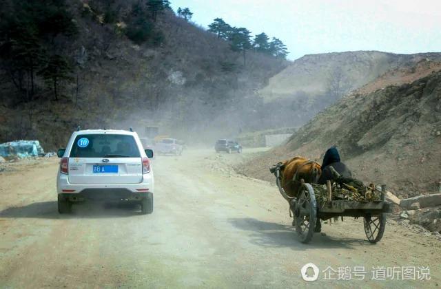 游客在朝鲜自驾游拍照:满眼"中国风"