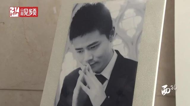 缘!浙江一对夫妻发现22年前两人照片已同框
