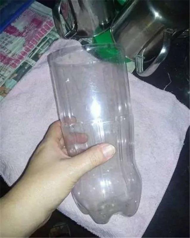 没想到一个宝特瓶就能种出全家人吃的豆芽菜 重点是作法超简单