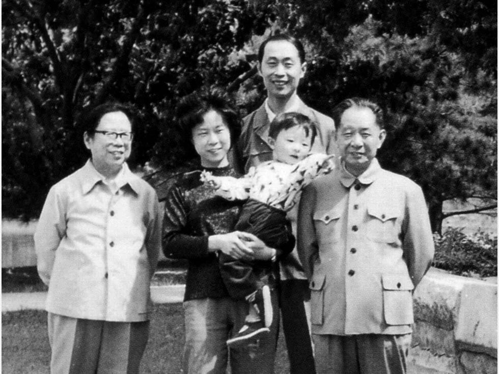 第一夫人李昭:从不随胡耀邦外访幕后