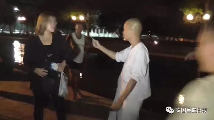 尼姑用擒拿术打倒警察抢枪:我要和你单挑