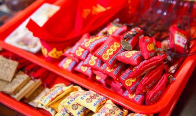 搭飞机不带会后悔的8样物品!一定要放在随身行李中