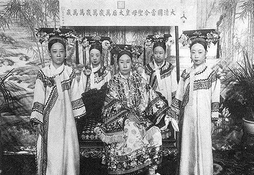 慈禧当年怎样“淩辱”身边的宫女?