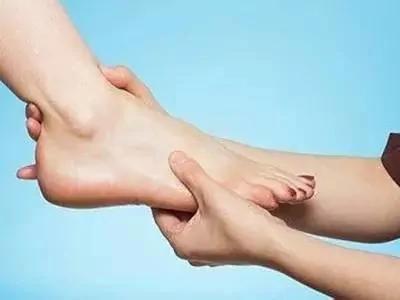 这9种病靠“按”就能缓解 不花钱的治病方