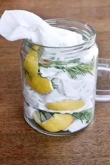 衣服不管染上什么 用这招都能洗掉!必须收藏~