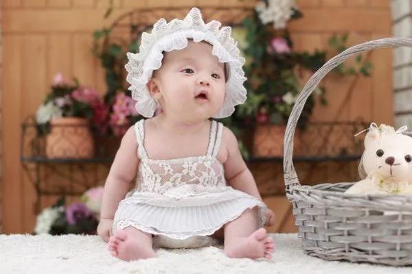 想让孩子更聪明? 先学会这9个和宝宝说话的技巧!