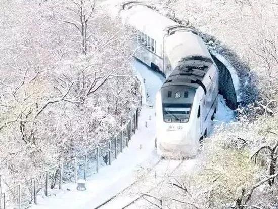 北京开往莫斯科的列车 沿途风光惊艳世界