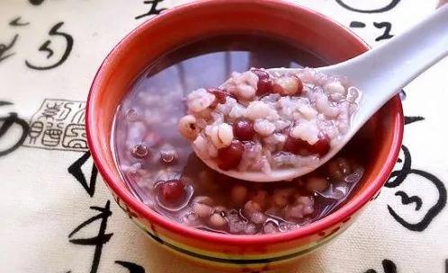 一个不值钱的方子 每天吃一口 湿气全无