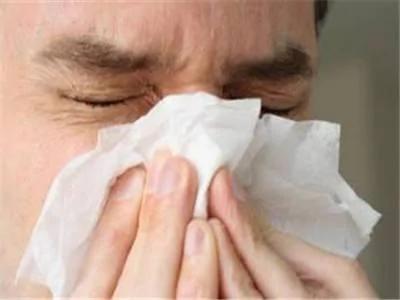 小伙发现自己鼻涕很甜 医生:那是脑子里的脑脊液