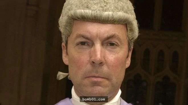 英国法官听到14岁少女刺杀强奸犯就霸气说:无需入狱