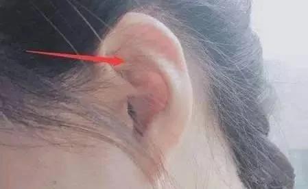 洗澡时不能做这5件事 第2个你肯定经常做!