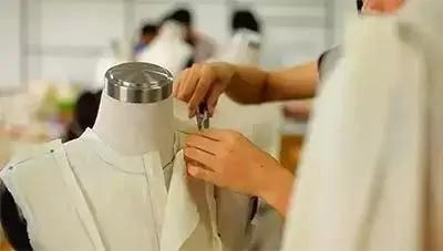 你真的会买衣服吗?教你一分钟读懂衣服标签的秘密
