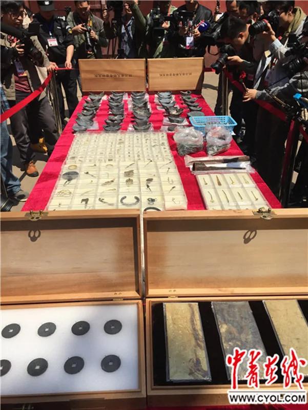 张献忠江口沉银考古 4个月出水文物3万余