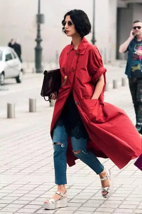 一个女人的性格气质 看她穿什么颜色的衣服就知道!