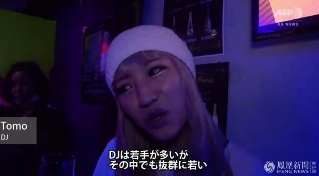 82岁老奶奶白天看店包饺子 晚上…