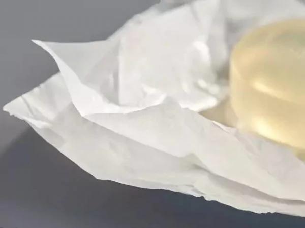 有一块日本手工皂 搓出来的不是泡沫 是奶油