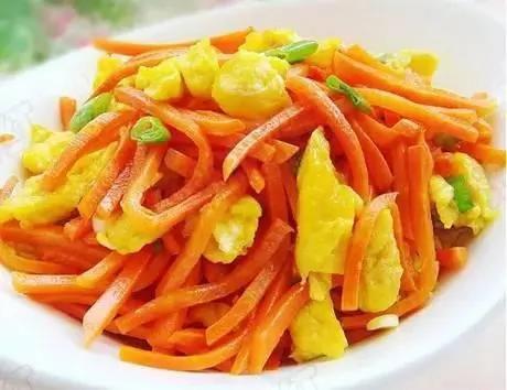 一个鸡蛋就能甩掉老花眼?