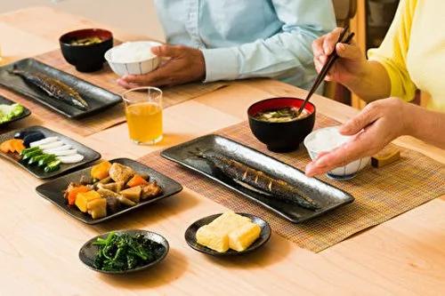 日本人长寿的秘密 其实很简单