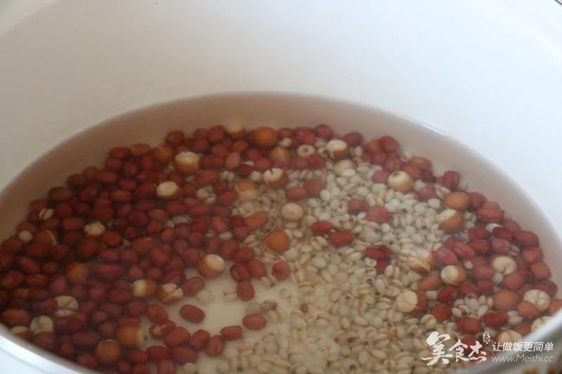 用美食对“湿气”说No