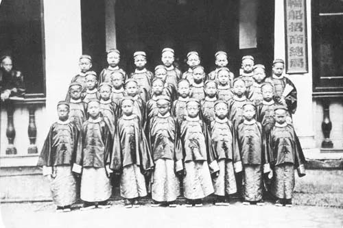 中断的幼童留美:朝廷习惯看到压抑的青春
