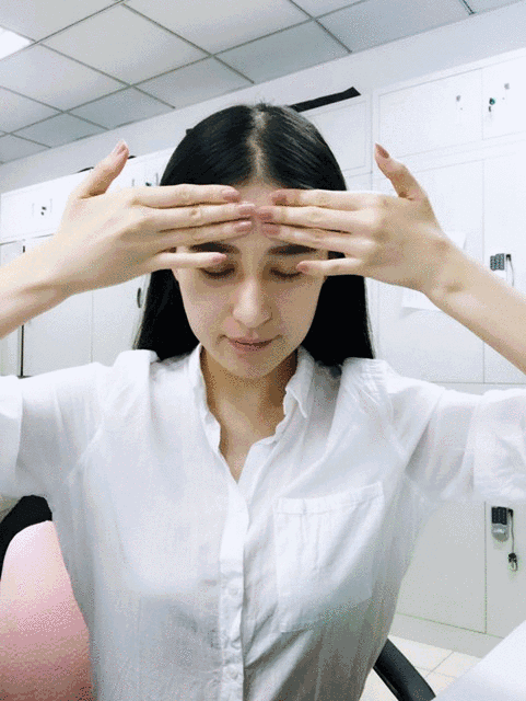 老看手机 眼睛越来越不舒服 这一套保健操送给你!超有效且简单