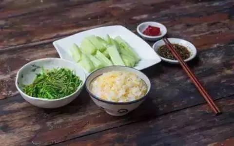 医生绝不在春天做这8件事 你却以为对身体好!