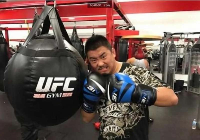 这场看似胜负很明显的“太极拳VS MMA综合格斗”比赛 10秒后…