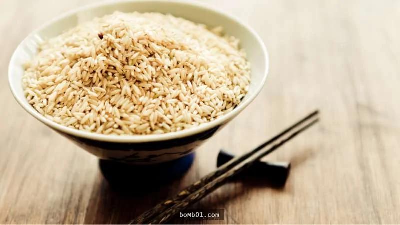 中国的“黑心产品”已经狂到连食物也可以是假的 国际媒体看完都傻眼