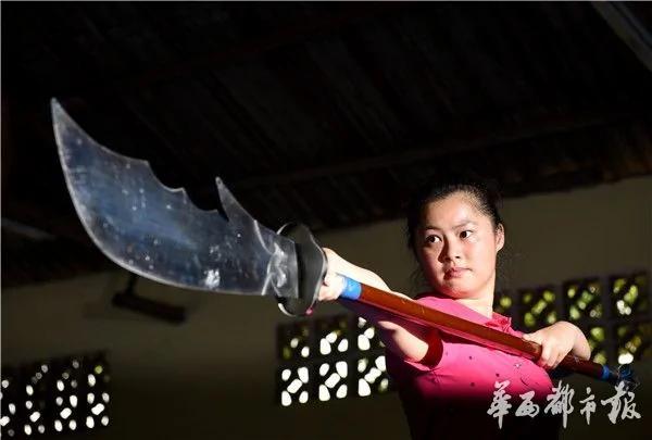 90后女孩习武12年:能动手时绝不动嘴