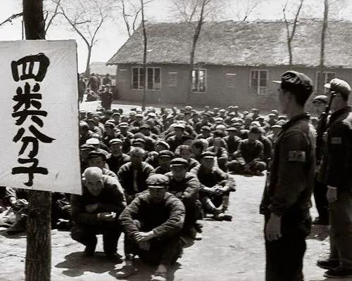 “七千人大会” 刘少奇口头报告触怒毛泽东