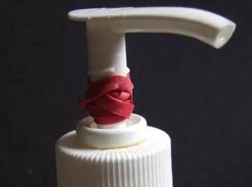 把橡皮筋绑在苹果上 结果惊呆了!我怎么没想到…