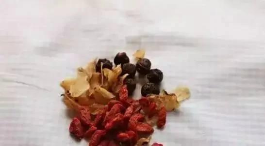 女人月经之后吃这个 保证你越吃越年轻