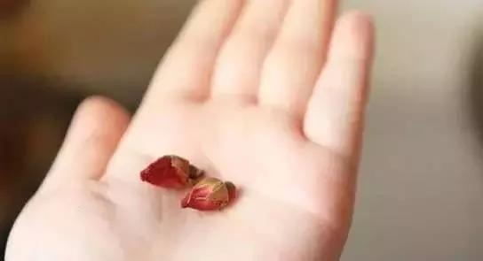 女人月经之后吃这个 保证你越吃越年轻