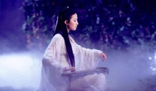 女人都是水做的?父亲讬梦她发誓复仇