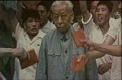 毛发动“四清运动”预演“文革”