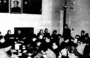 唐文:毛向斯大林发绝密电报 谈如何处理民主党派知识份子