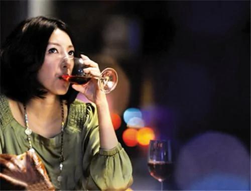 为什么越漂亮 能力越强的女人越会成为剩女