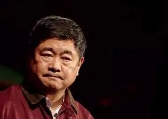 他在中国并不出名 但法国总统、印度总理见他都要提前下车步行